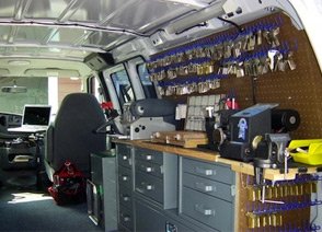 Town Center Locksmith Shop Lansing, IL 708-303-9317 Town Center Locksmith Shop Lansing, IL 708-303-9317